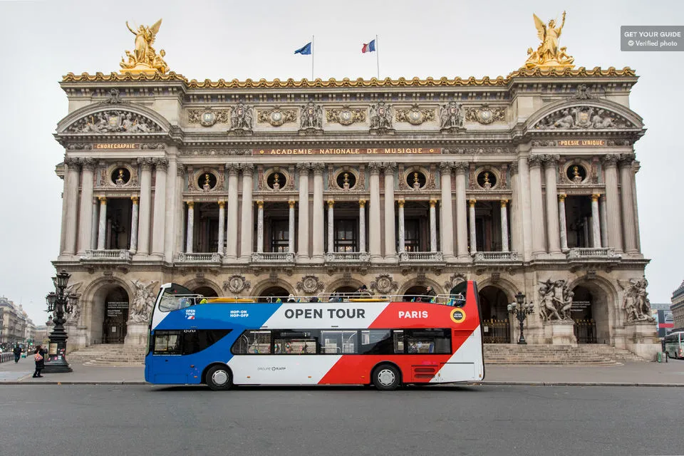 Paris: 1, 2, or 3-Day Hop-on Hop-off Ticket