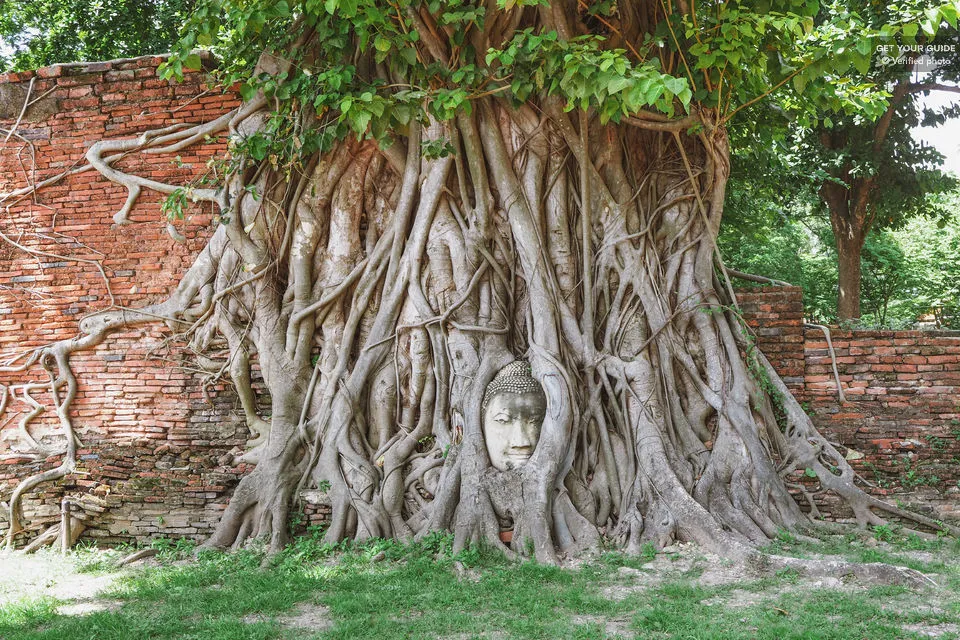 From Bangkok: Ayutthaya Day Tour by Bus & Boat