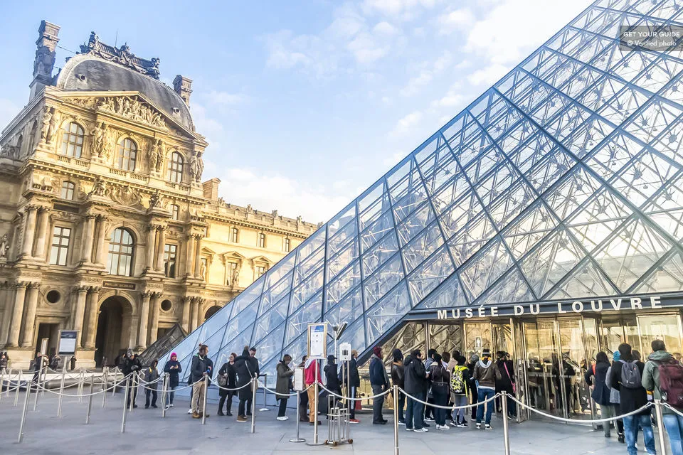 Paris: Louvre Museum Timed Entrance Ticket