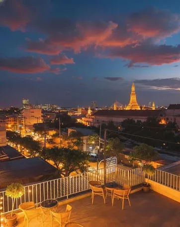 TUAN Hotel Bangkok near Wat Arun