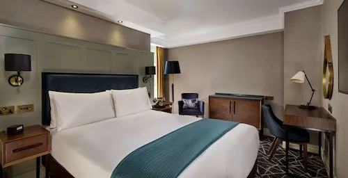 100 Queen's Gate Hotel London, Curio Collection by Hilton